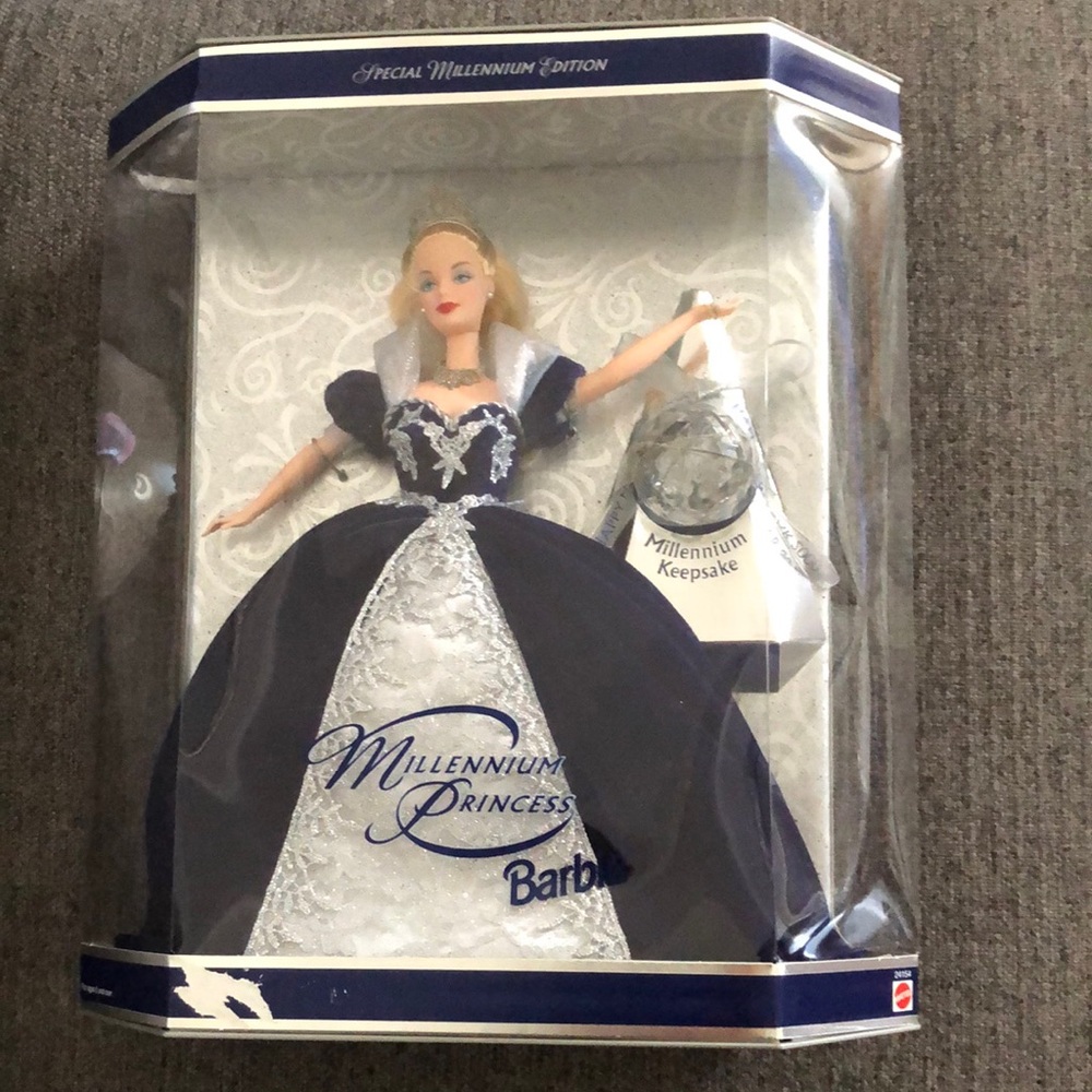 Mattel Millennium Princess Barbie - Blue and White